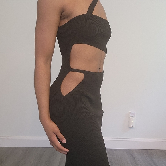 Midi Cutout dress - Picture 3 of 6